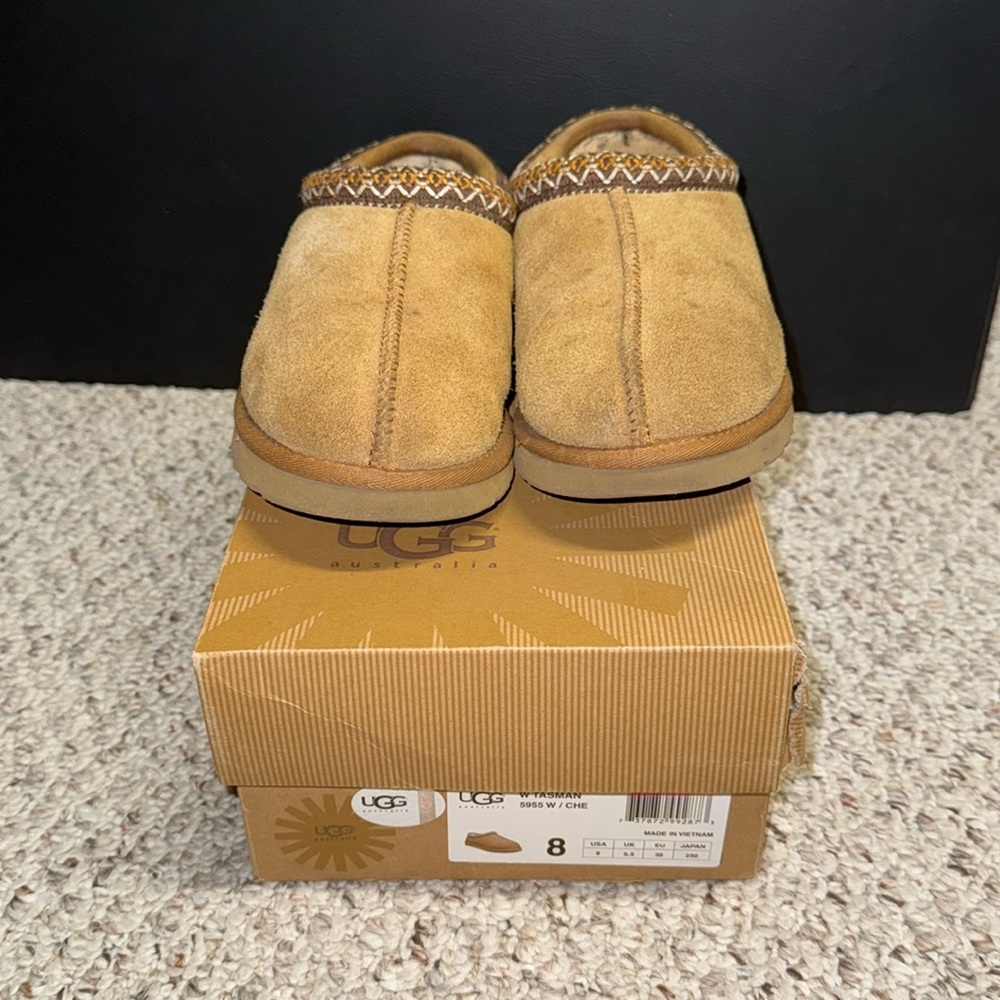 Ugg Tasman